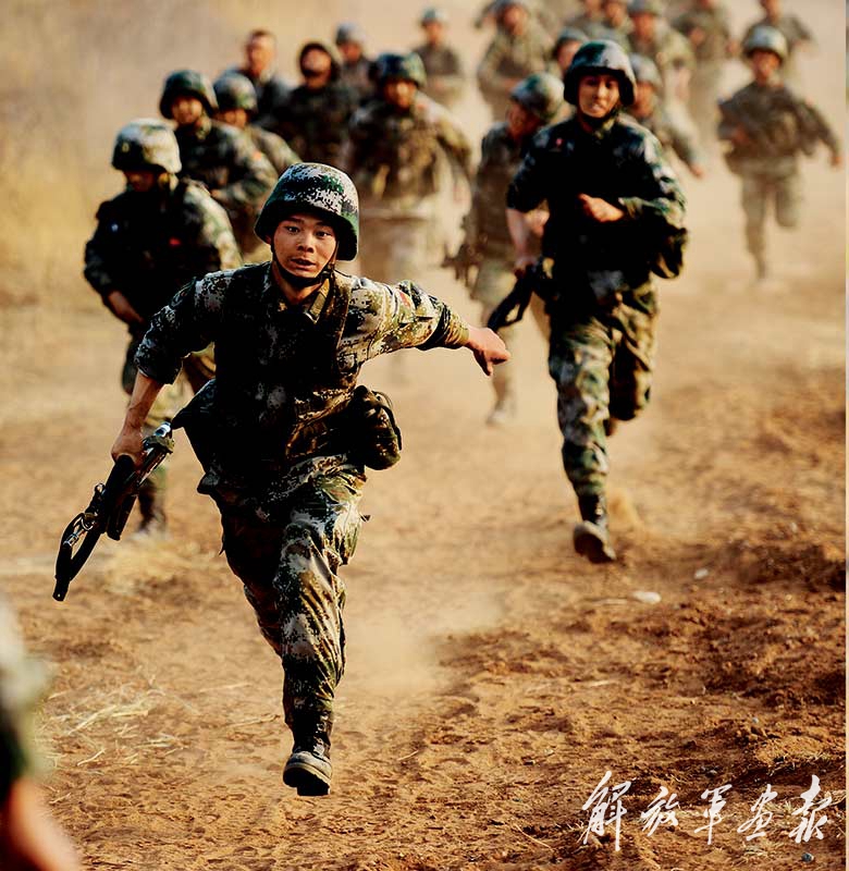 沙场逐鹿 群雄争锋 - 解放军画报